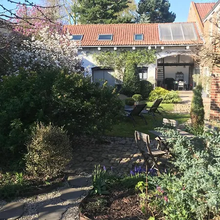 Privees Chez Le Particulier Aeroport Lille Guest house Lesquin