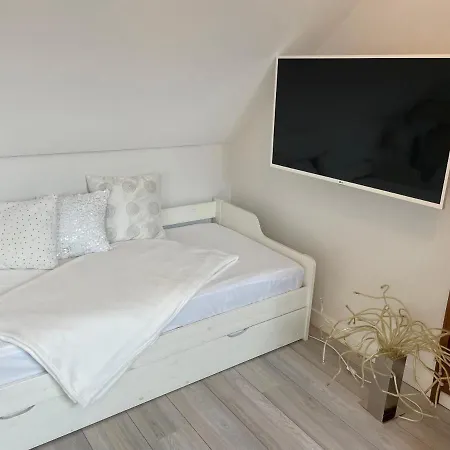 Privees Chez Le Particulier Aeroport Lille Pensionat 3*